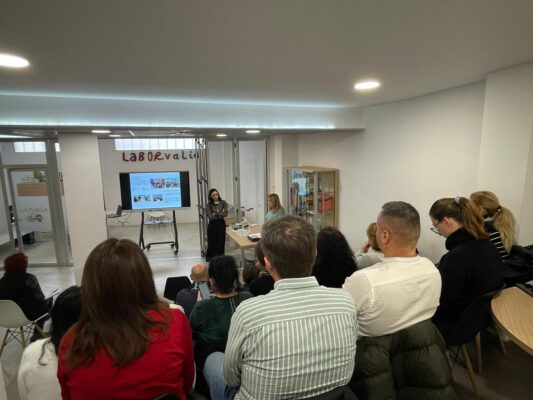 Laborvalía, AESE y Global Commercium Development